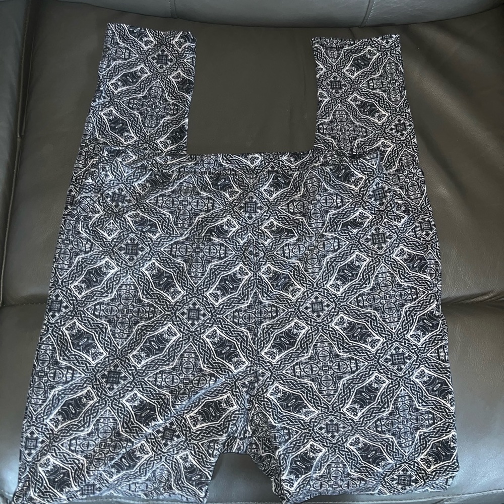 Lularoe leggings one size